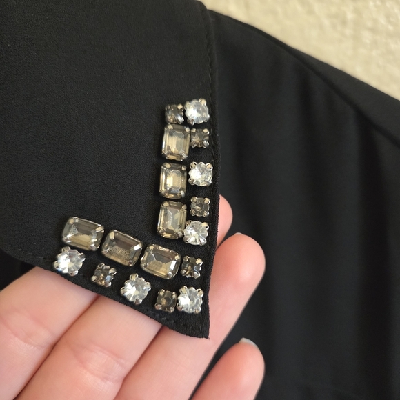 Express Women Portofino Black Button up Shirt With Rhinestones Size Small Career - Picture 4 of 14